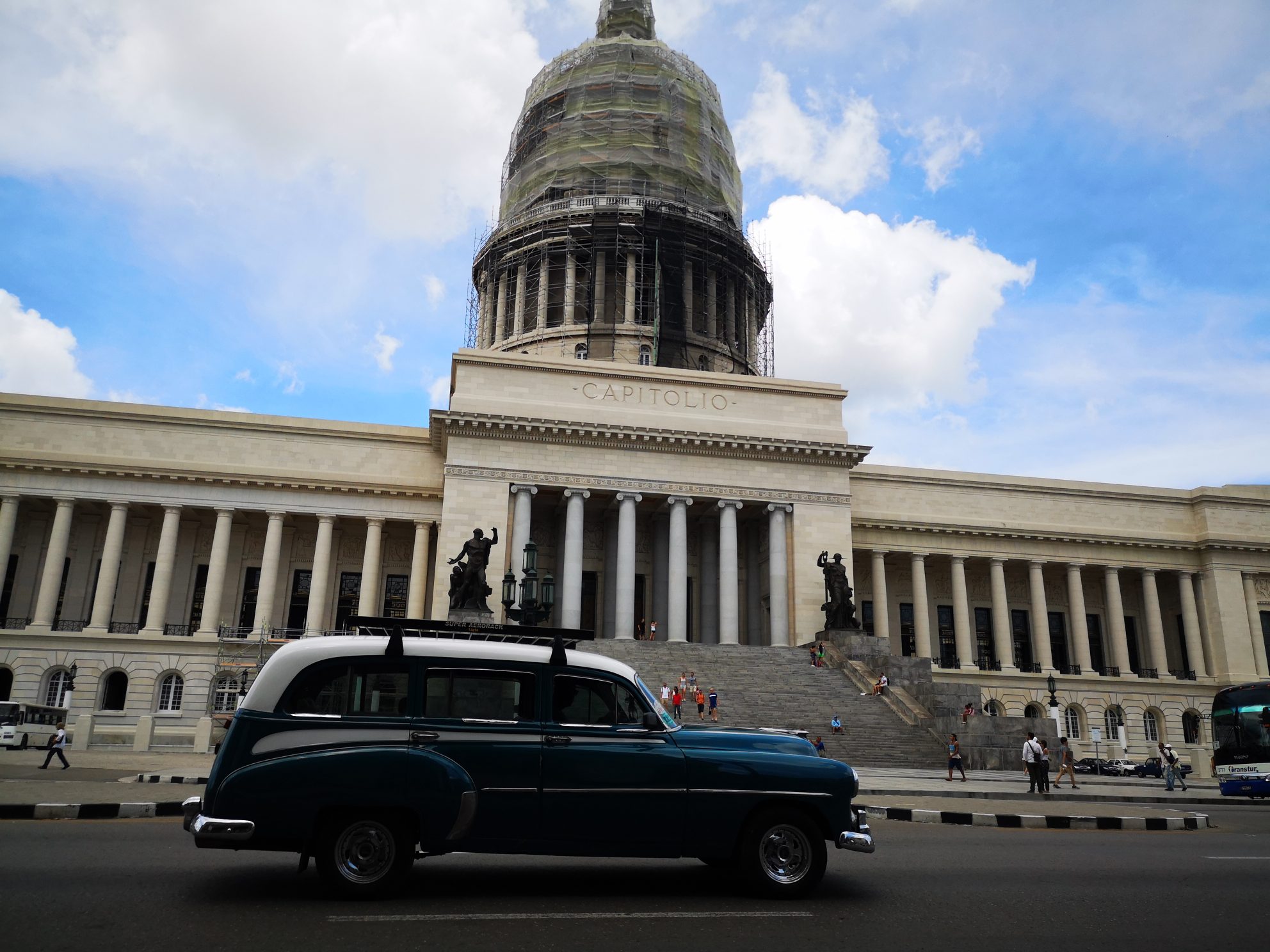 Razglednice iz Latinske Amerike – Život u Havani